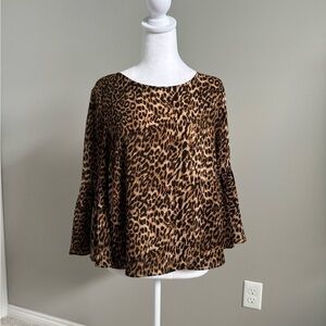 Vince Camuto Silky Leopard Print Blouse Size Small